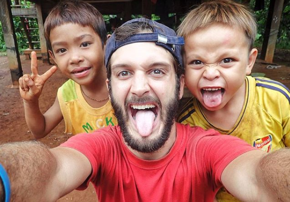 niños laos